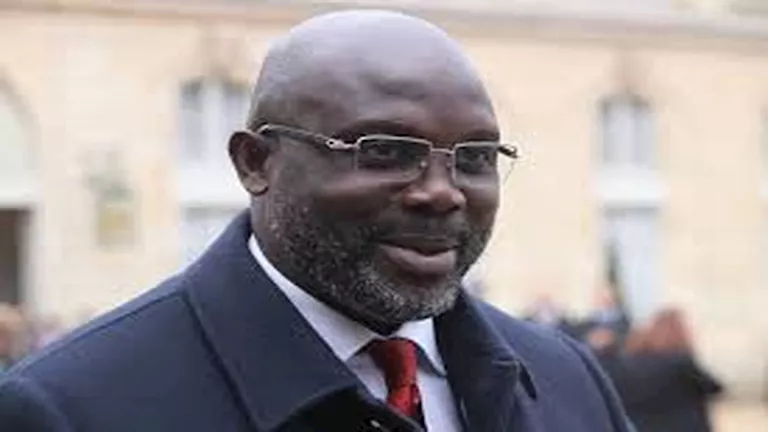 أسطورة ليبيريا عن قرار كاف: سابقة خطيرة تهدد نزاهة الكرة الافريقية