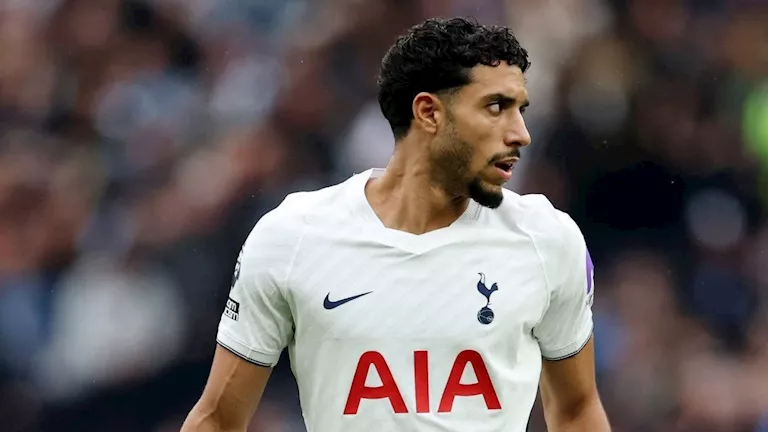 تشكيل ليفربول وتوتنهام في كأس كاراباو.. ما موقف مرموش؟